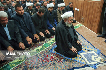عزاداری امام حسین(ع) با حضور رئیس‌جمهور