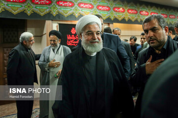 عزاداری امام حسین(ع) با حضور رئیس‌جمهور