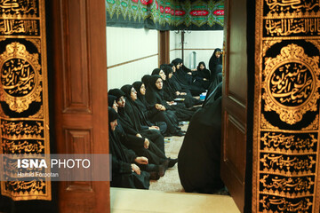 عزاداری امام حسین(ع) با حضور رئیس‌جمهور