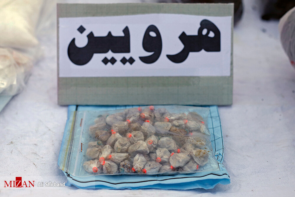 دستگیری یک هزار و ۳۰۰ معتاد متجاهر و خرده فروش موادمخدر در پایتخت