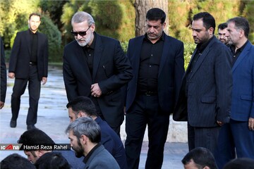 مراسم عزاداری سید و سالار شهیدان در جوار مقبره شهدای گمنام مجلس شورای اسلامی