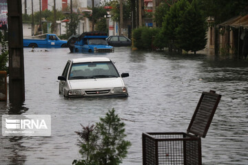 آبگرفتگی معابر در انزلی‎