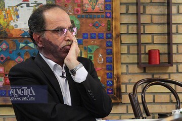 محدودیت‌های تحمیلی باعث خودسانسوری نامزدها در مناظره شده / صداوسیما موظف است مجوز حضور به روحانی بدهد