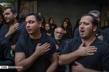 مراسم عزاداری روز تاسوعا در بازار تهران‎