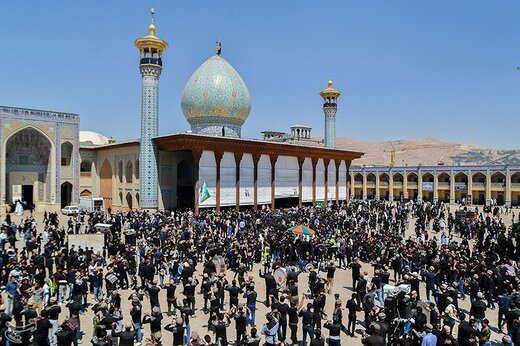 مراسم عزاداری تاسوعای حسینی در حرم شاهچراغ (ع)