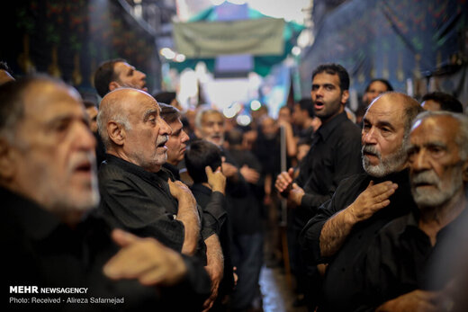 مراسم عزاداری روز تاسوعا در بازار تهران‎