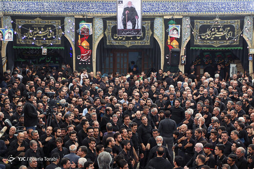 مراسم عزاداری روز عاشورا در امامزاده هارونیه اصفهان