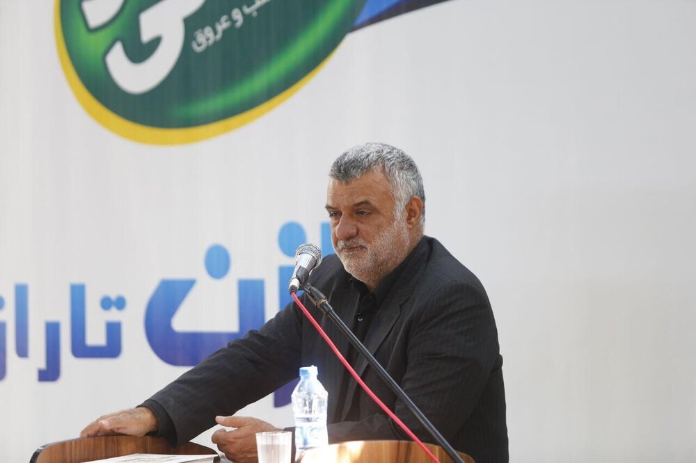 وزیر جهاد کشاورزی:توسعه زنجیره تولید از اولویت های جهادکشاورزی می باشد