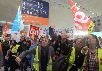پاریس فلج شد؛ اعتصاب در حمل و نقل عمومی عروس شهرهای جهان