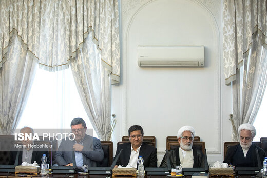 جلسه شورای عالی اقتصادی با حضور سران قوا