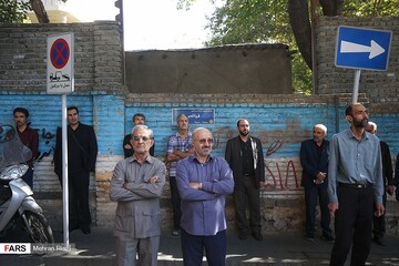 تشییع پیکر اسدالله عسگراولادی