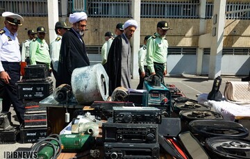 کشفیات 5 ماهه فرماندهی نیروی انتظامی استان فارس در سال 98
