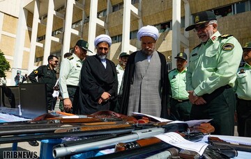 کشفیات 5 ماهه فرماندهی نیروی انتظامی استان فارس در سال 98