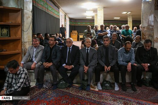 تشییع پیکر اسدالله عسگراولادی