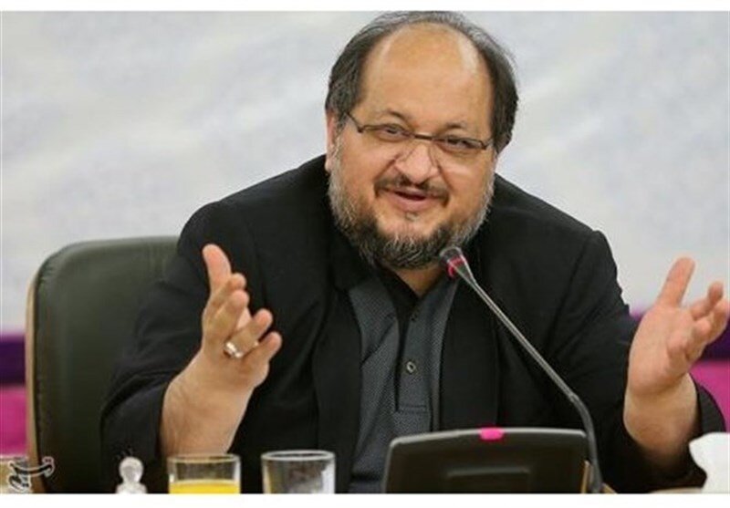 شریعتمداری