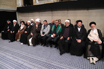دیدار جمعی از موکب‌داران عراقی با رهبر معظم انقلاب اسلامی