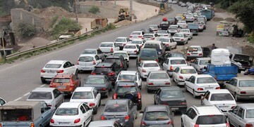 پلیس راهور: مسافران بازگشت خود به تهران را مدیریت کنند، جاده‌های شمال به شدت شلوغ است