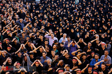 اجتماع بزرگ عاشقان اربعین حسینی (ع) در تهران