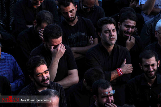 اجتماع بزرگ عاشقان اربعین حسینی (ع) در تهران