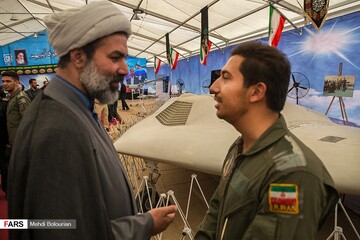 افتتاح نخستین نمایشگاه پهپادهای غنیمتی سپاه