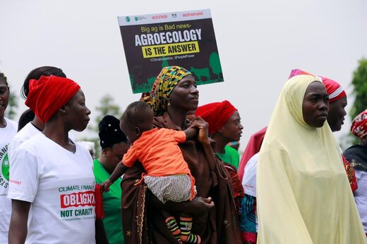 تظاهرات فعالان محیط زیست علیه تغییرات اقلیمی در نیجریه