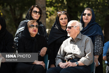 مراسم تشییع مسعود عربشاهی