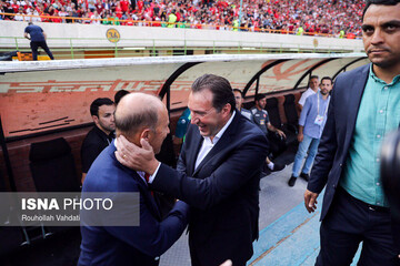 بازی تیم‌های پرسپولیس و استقلال در شهرآورد تهران