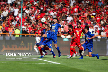 بازی تیم‌های پرسپولیس و استقلال در شهرآورد تهران