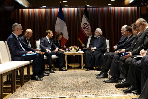 دیدار روحانی با رئیس‌جمهور فرانسه