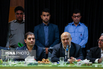 ابراز نگرانی رئیس سازمان حفاظت محیط زیست از مدفون شدن برخی شهرها زیر کثافت
