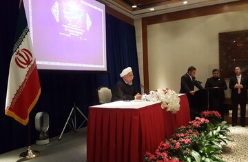 الرئيس روحاني: على القوات الاميركية الخروج من سوريا