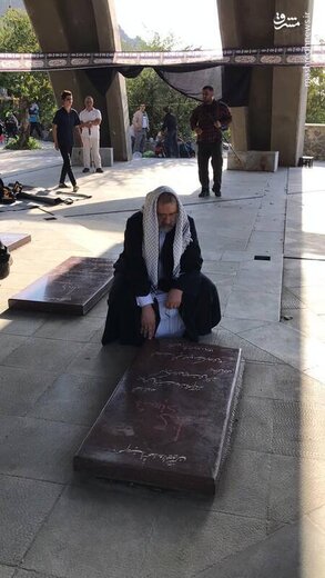 حجت‌الاسلام رئیسی در مقبرةالشهداء کلکچال