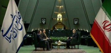 لاریجانی: همه باید ملتزم به قانون باشند، جای إن قُلت نیست