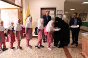 تبعات حمل نادرست کوله پشتی برای دانش‌آموزان