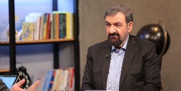 محسن رضایی: ریشه کن کردن فقر و بیکاری در کشور کمتر از جنگ با داعش در سوریه نیست