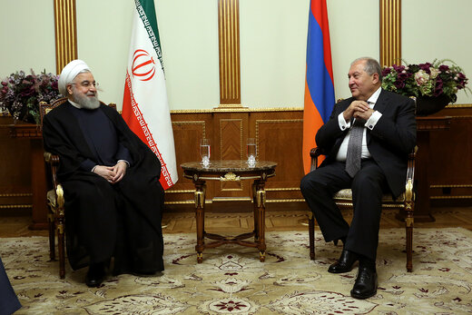 دیدار روحانی با رئیس‌جمهور ارمنستان