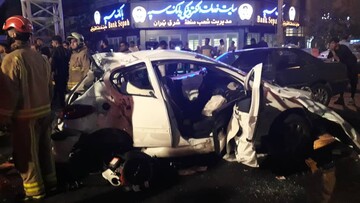 تصادف پژو ۲۰۶ با پرشیا و پژو ۴۰۵ در خیابان رسالت