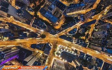او برای زندگی‌اش ریسک می‌کند تا عکس بگیرد