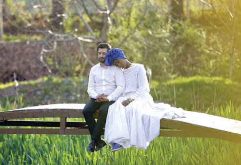 یک ایرانی  با دختر ملکه قبیله آفریقایی ازدواج کرد+ عکس