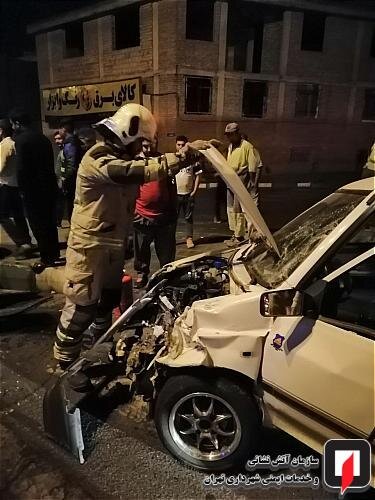 تصادف پراید با کامیونت در خیابان تهرانپارس