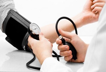 چرا عدد فشار خون در دو دست متفاوت است؟