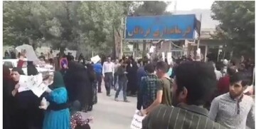 فرمانداری، مرکز بهداشت و دفتر امام جمعه لردگان دچار آسیب شد