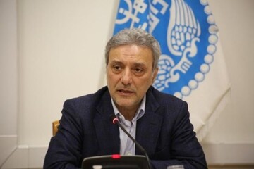 رئیس دانشگاه تهران: ما هرگونه انعطاف را از دانشجو و دانشگاه می‌گیریم