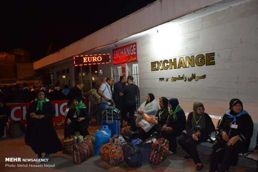 ورود زائران خارجی اربعین حسینی به مرز زمینی آستارا