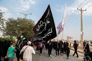 حرکت کاروان پیاده‌روی ۴۰ هزار نفری اهواز