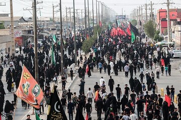 حرکت کاروان پیاده‌روی ۴۰ هزار نفری اهواز