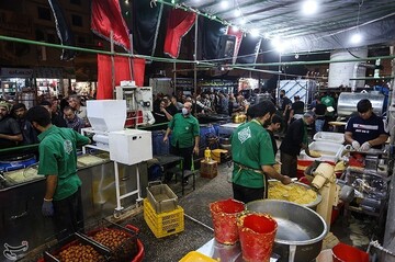 موکب های پذیرایی از زایرین اربعین حسینی