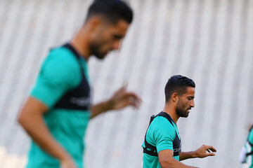 عکس | دردسر ملی پوشان برای تشخیص دوقلوها!