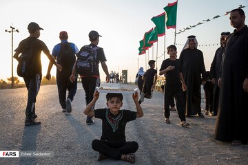 زائران اربعین حسینی در منطقه چبایش عراق