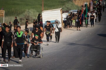 زائران اربعین حسینی در منطقه چبایش عراق